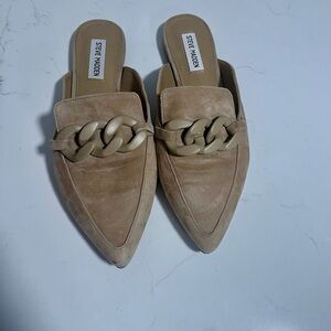 Steve Madden Beige Suede Chain Mules